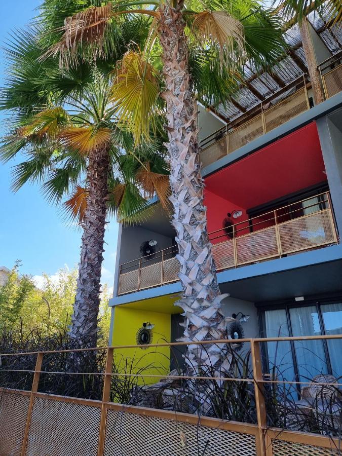 Dina Morgabine Saint Gilles Hotel Екстериор снимка