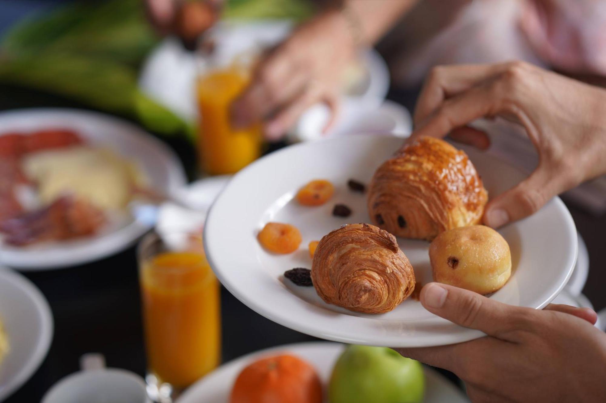 Dina Morgabine Saint Gilles Hotel Екстериор снимка