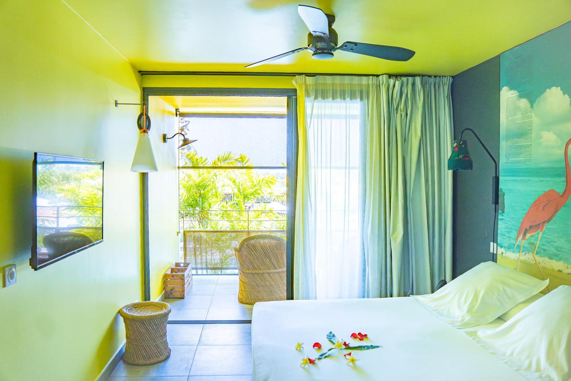 Dina Morgabine Saint Gilles Hotel Екстериор снимка